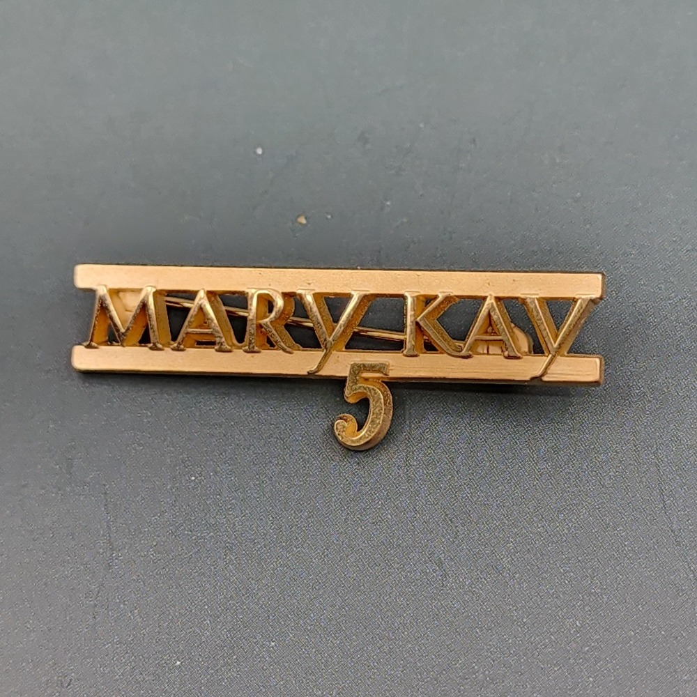 Mary Kay 5 Year Service Pin Gold Tone Vintage Employee Recognition Award Brooch